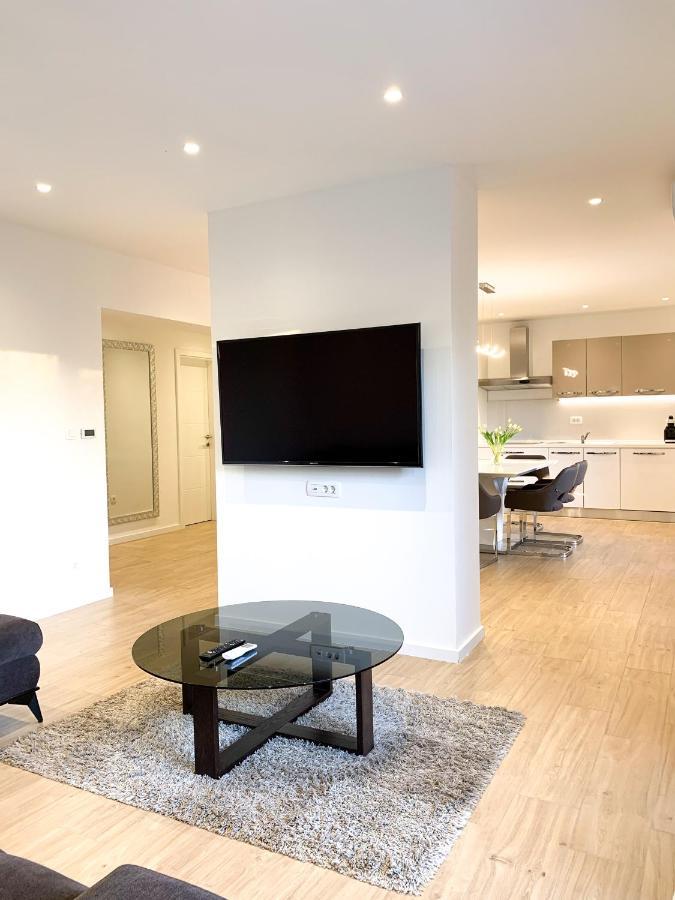 פודסטראנה G Apartment מראה חיצוני תמונה